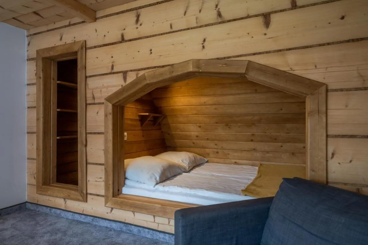 Apartamenty Regionalne Skalny Potok Zakopane 0*,